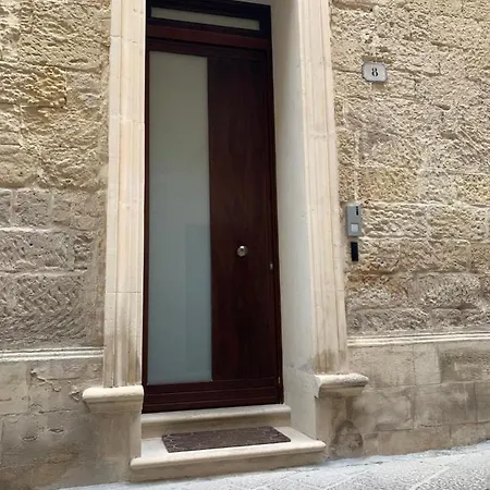 Signuria Dimora Esclusiva לצ'ה