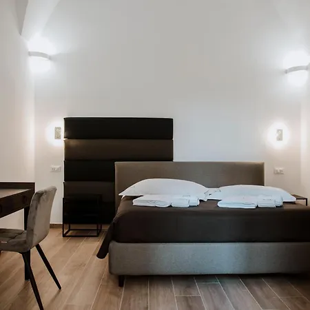 Signuria Dimora Esclusiva Bed & Breakfast 4*