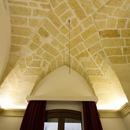 Signuria Dimora Esclusiva Bed & Breakfast 2*